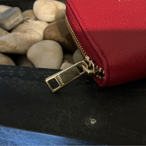 Furla Red Zip Wallet - Picture 4 of 8